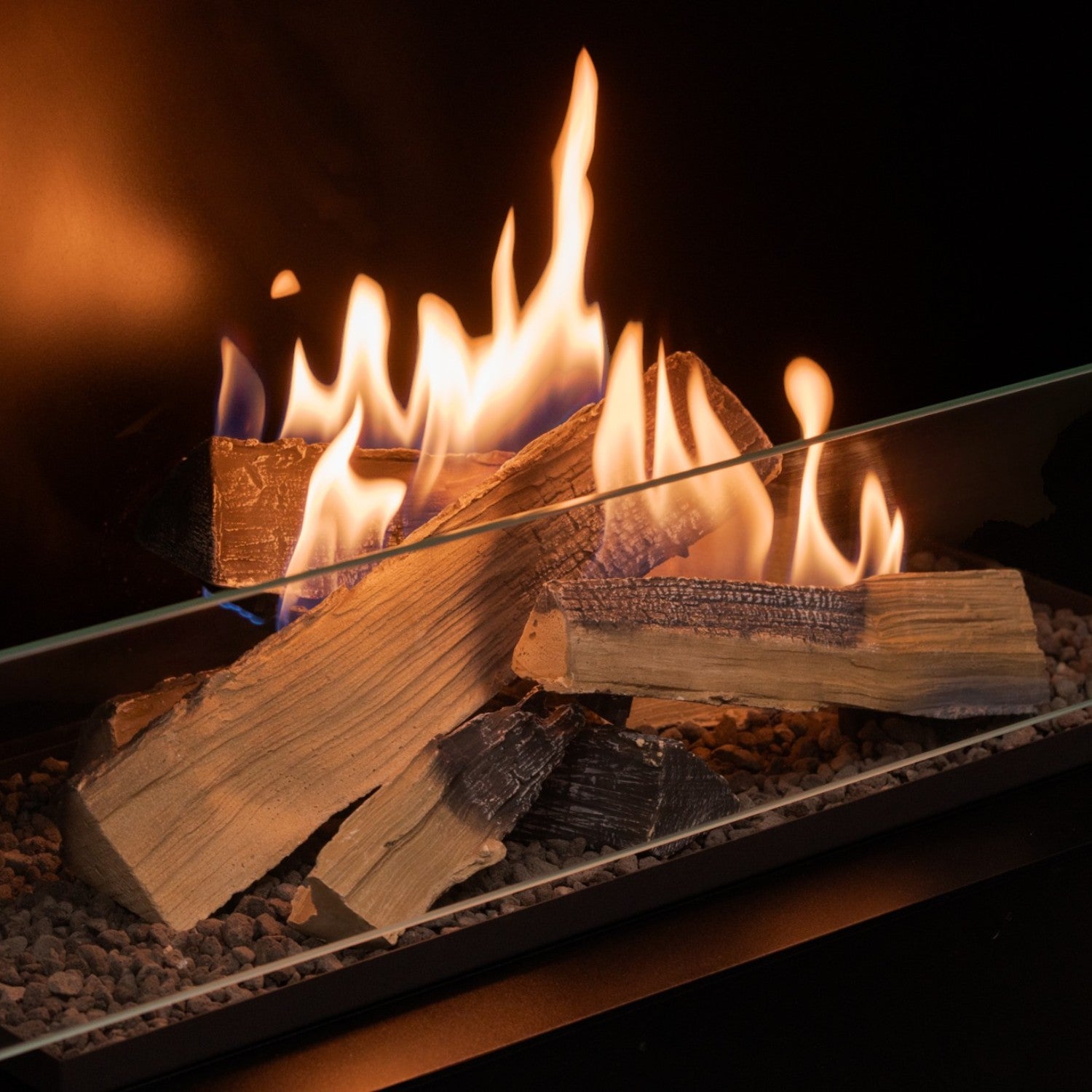 Planika FLA4 990 Bûches – Brûleur à bioéthanol télécommandé avec flammes réalistes sur bûches