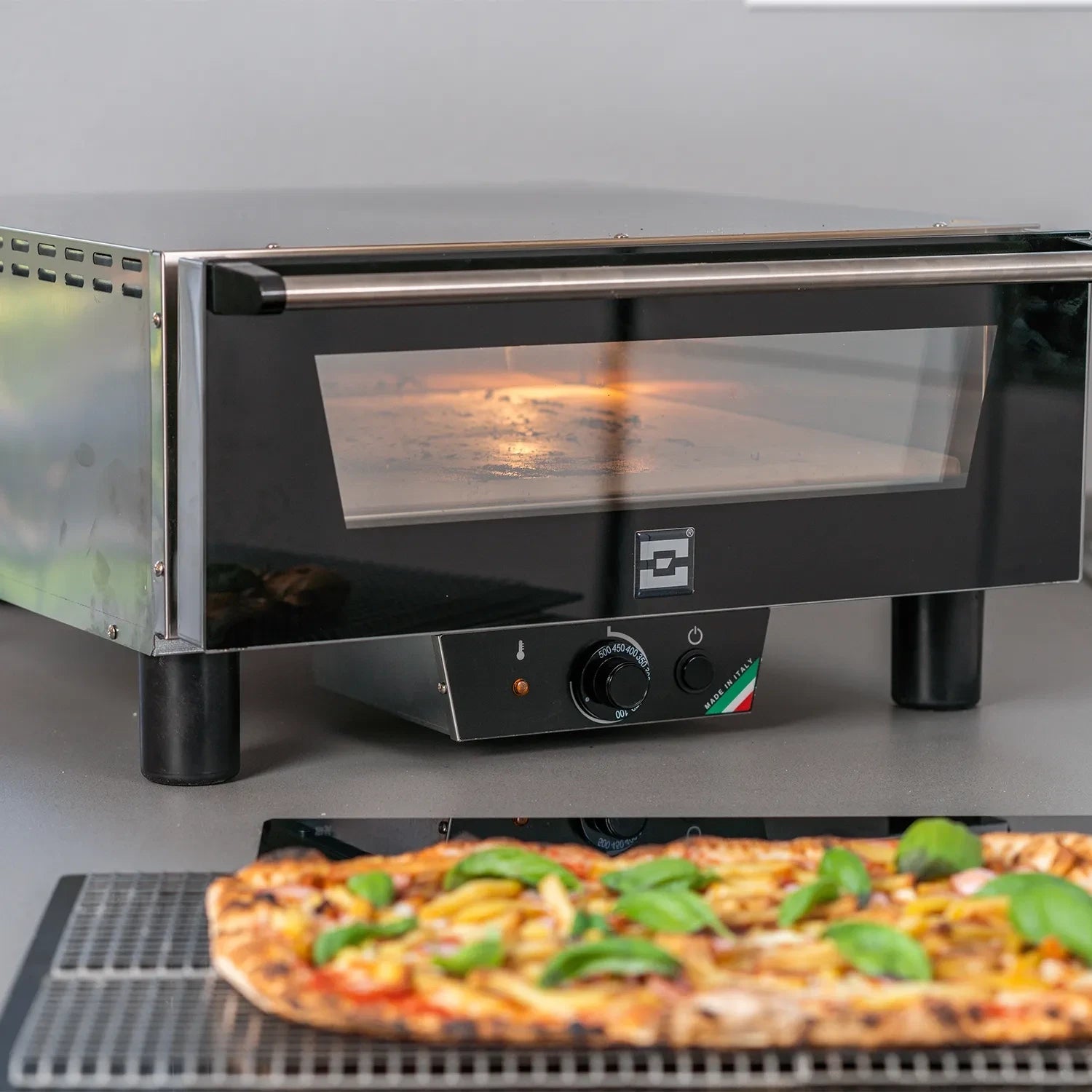 N5 - Four à pizza électrique incluant une pierre Biscotto