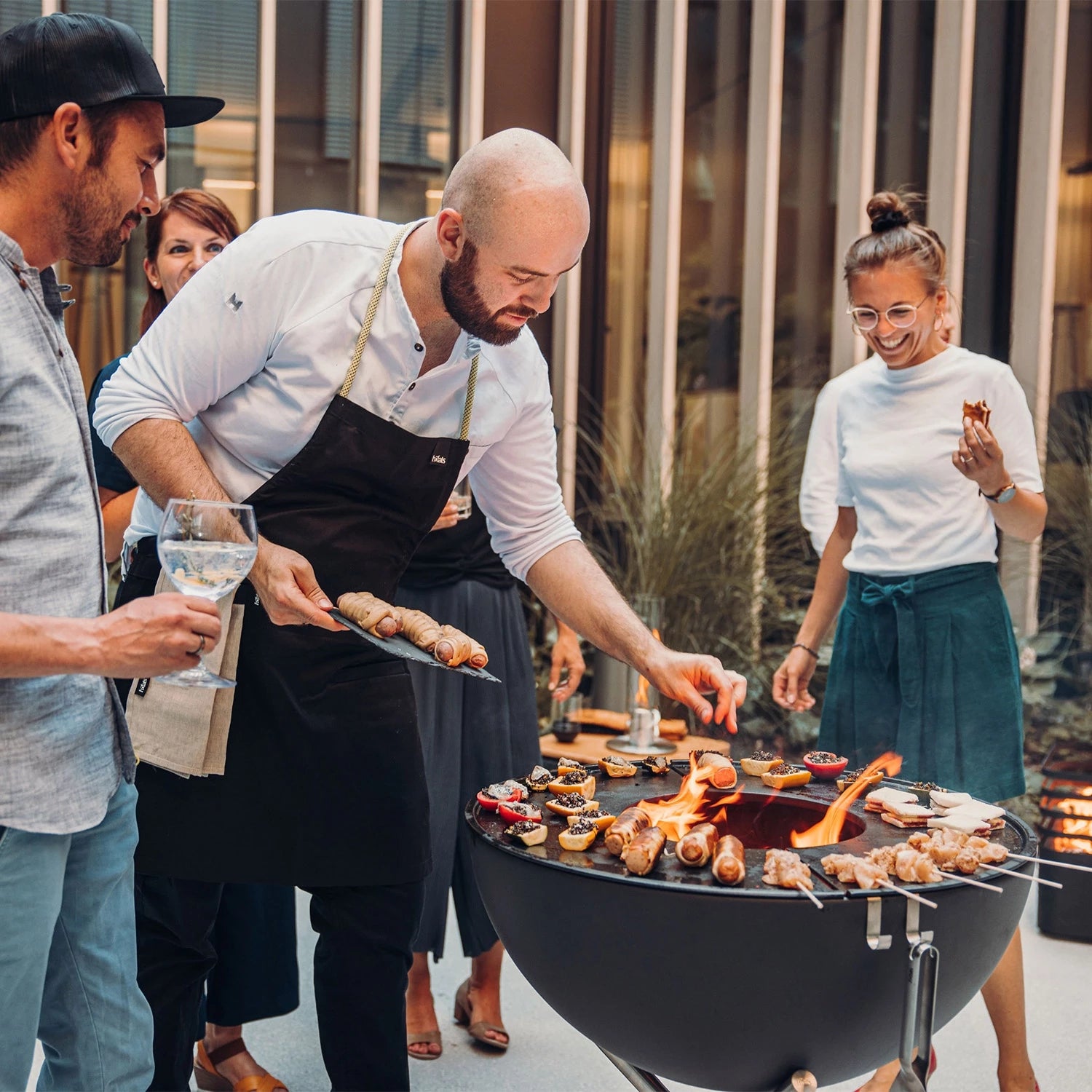 barbecue extérieur à feu