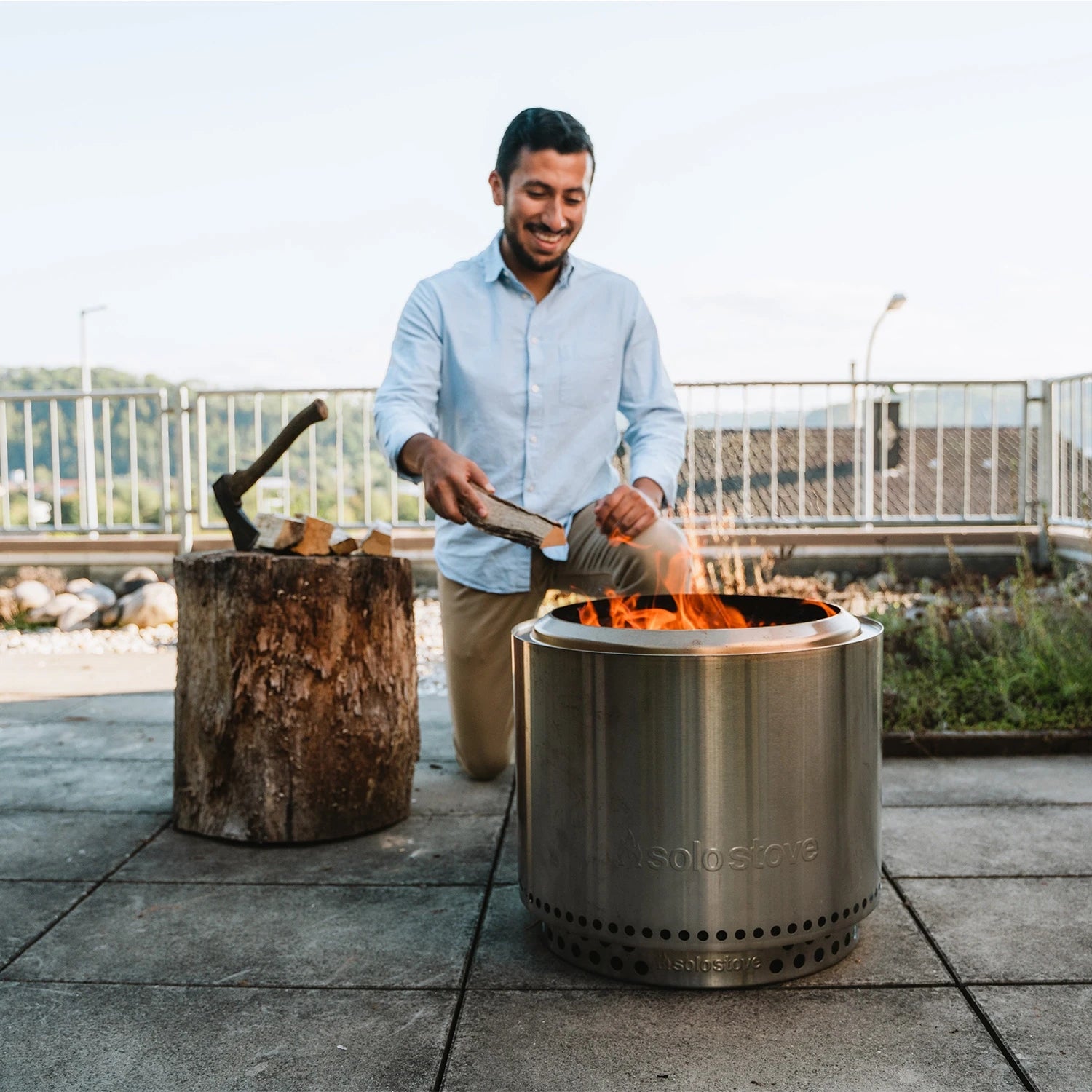 Brasero sans fumée Bonfire + Stand 2.0